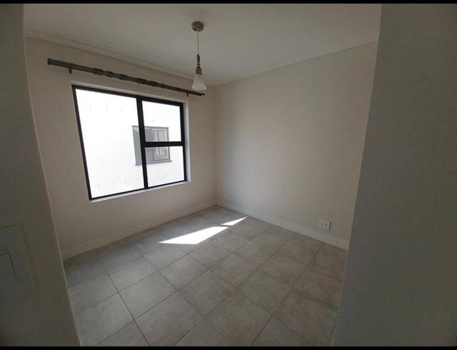 2 BEDROOM PROPERTY TO RENT IN GREENBAY ECO ESTATE